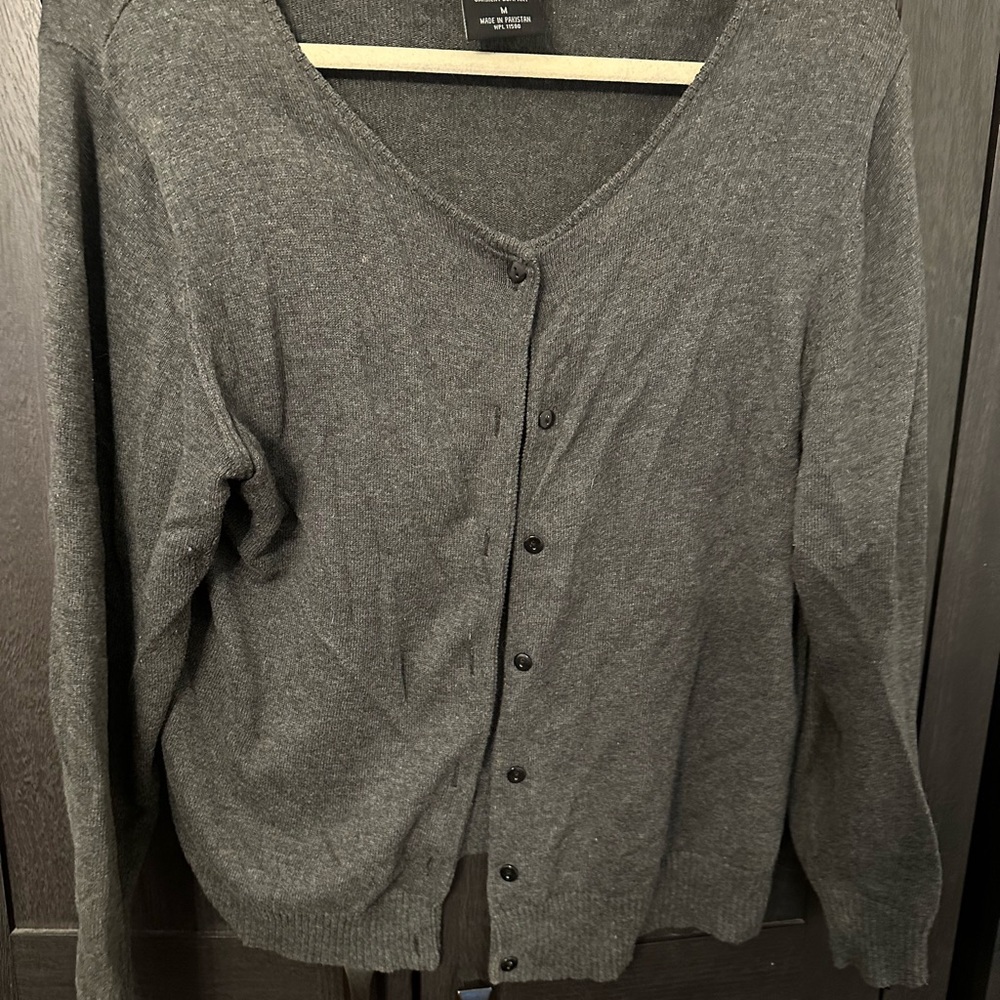 Weatherproof Gray Cardigan Size Medium - Picture 2 of 3